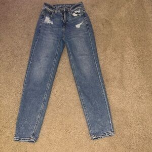 American Eagle Size 00 Mom Straight Jean